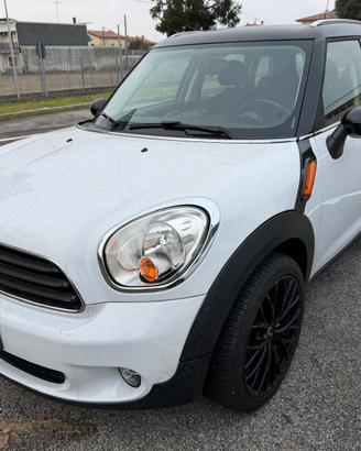 MINI Countryman Cooper D 2.0 Diesel 143CV Autom.