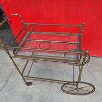 carrello porta vivande in ottone 