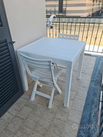Tavolo bbianco da giardino/terrazzo con 4 sedie