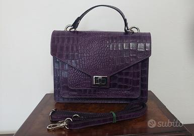 borsa artigianale viola in pelle stampa coccodrill