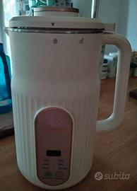 Alfabot 2 macchina per il latte