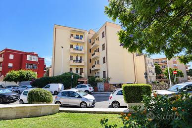 Cagliari, Quartiere Bonaria, quadrivano luminoso