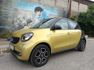 SMART FORFOUR 1.0 BENZINA PRIME INCIDENTATA