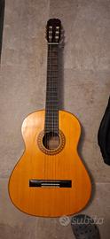 chitarra classica asahi con custodia