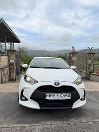 Toyota Yaris 1.5 Hybrid 5 porte Business