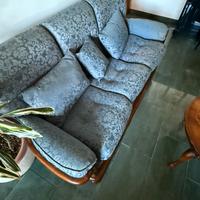 Divano con poltrone