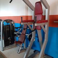 Squat e parallele per palestra