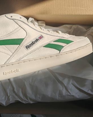 Reebok Club C vera pelle scarpa alta stile anni 80