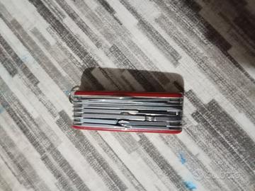 coltello victorinox 