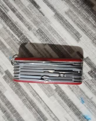 coltello victorinox 