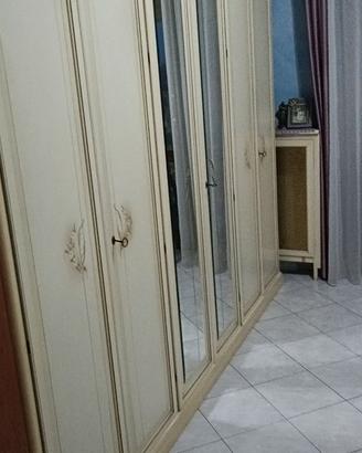 Camera da letto classica