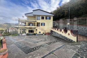 Casa Indipendente Fiumefreddo Bruzio