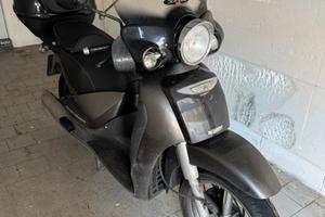 Aprilia Scarabeo 125