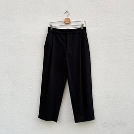 Pantaloni Zara.