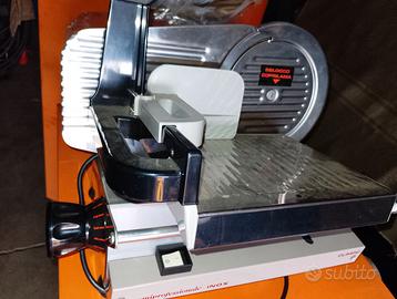 Affettatrice elettrica