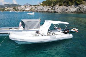 Gommone Joker Boat Clubman 24 + Bracket - 8 metri
