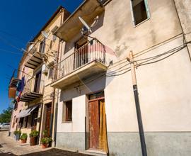 Casa Indipendente - Castelbuono