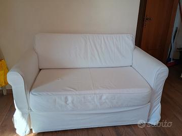 divano Ikea 