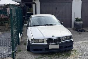 Bmw e36 320i