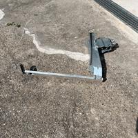 Supporto per parabola