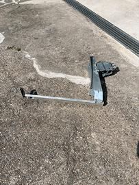 Supporto per parabola