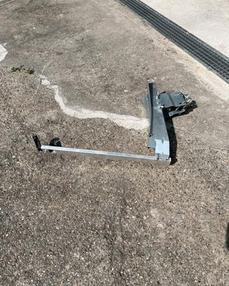 Supporto per parabola