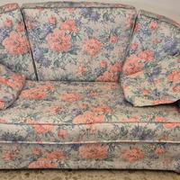 Coppia divani Artiwood motivo floreale anni 70