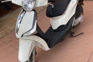 Scooter Piaggio Liberty 50 cc, 4 t