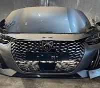 Frontale completo di accessori Peugeot 208 gt line