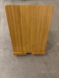 Supporto per tablet e telefono in legno