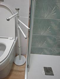 piantana portasciugamani 