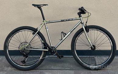 Scott Comp Racing - RestoMod