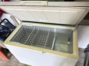 congelatore a pozzo ignis