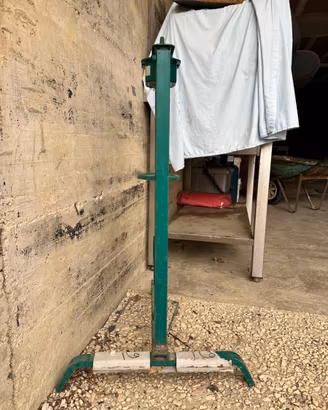 Chiudi bottiglie con tappi di sughero o simili