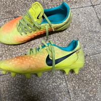 Nike magista 39 giallo