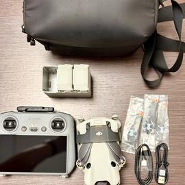 DJl Mini 4 Pro Fly More Combo con DJI RC 2 + …….