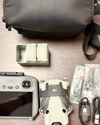 DJl Mini 4 Pro Fly More Combo con DJI RC 2 + …….