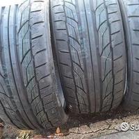 4 gomme nuove 275 30 20 e 245 35 20 nitto