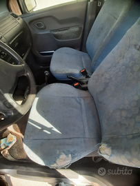 Macchina Suzuki Wagon R