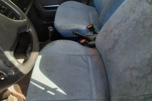 Macchina Suzuki Wagon R