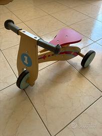Triciclo in legno