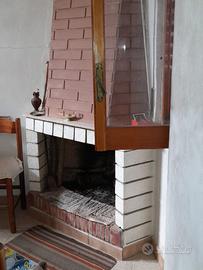 Casa indipendente in collina