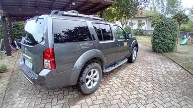 NISSAN PATHFINDER 2.5 190 CV