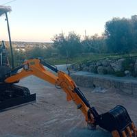 Miniescavatore 18 q.li motore Kubota NUOVO