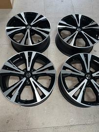 Cerchi in lega Nissan Qashqai 18”