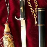 tagliacarte molto bello