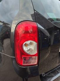 Fanale posteriore sinistro DACIA DUSTER del 2012