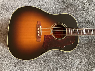 Gibson Southern Jumbo “Banner” True Vintage
