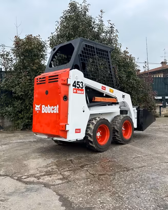 P168 Mini pala 13 q.li Bobcat 453