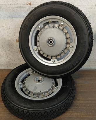 Ruote complete tubless Vespa PX